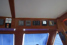 2005 Four Winns Horizon 240