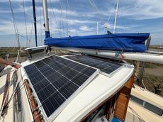 1980 Comanche 32 Motor Sailer