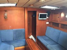 1982 Hallberg-Rassy 42 KETCH