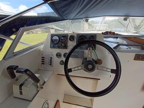 Seamaster 725  - Helm Controls