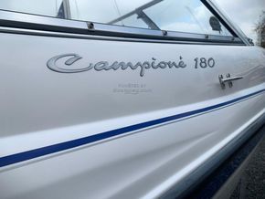 Ebbtide 180 Campione With trailer - Hull Close Up