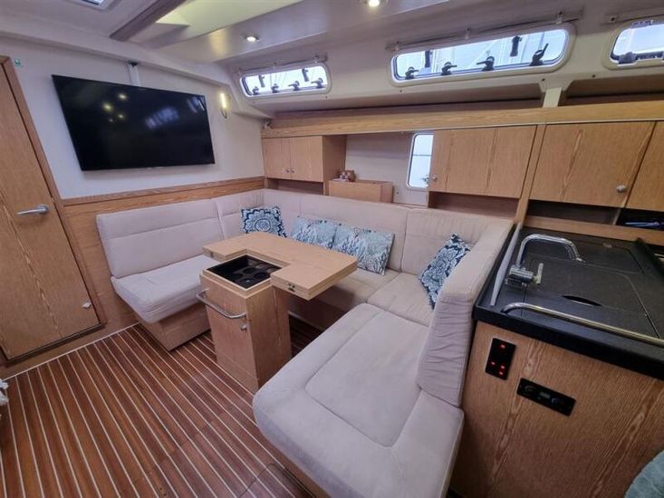 2012 Hanse 445