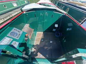 Semi trad stern 