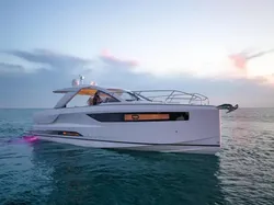 2023 Jeanneau DB 43
