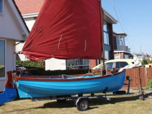 Lug sail 14'-6" dinghy
