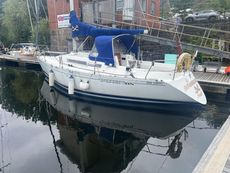 1987 Beneteau First 325