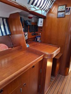 2001 Beneteau Oceanis 393