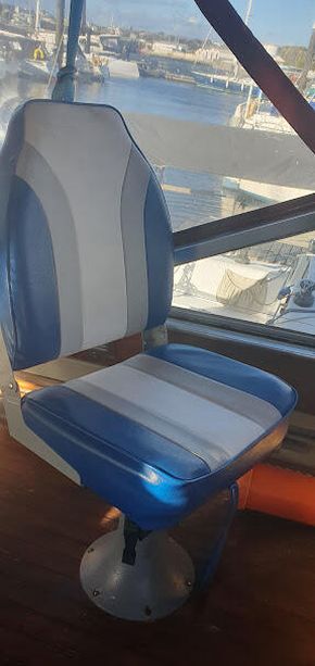 New helm seat