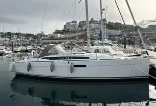 2018 Jeanneau Sun Odyssey 349