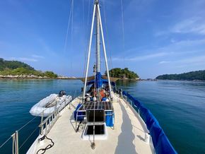 Volker 11.8 steel yacht for sale in Malaysia