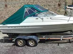 Bayliner Capri 1952 (2000 Model)