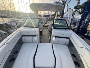 2025 Regal LS6 bowrider 11