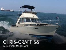 1968 Chris-Craft 38 Commander