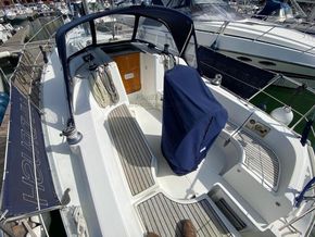Beneteau Oceanis 323 Clipper  - Cockpit