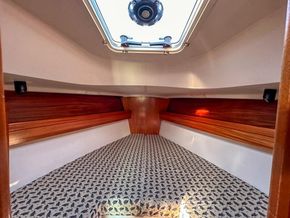 2001 Dufour  32 Classic  35