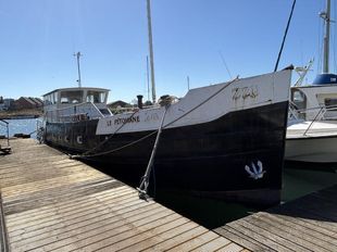 58' Dutch Motor Barge / Houseboat