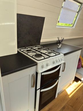 Oven & Hob