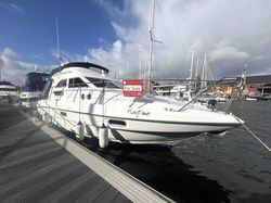 1999 Sealine International F33