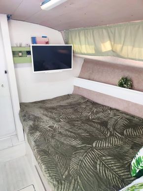Main Cabin, Double Mattress