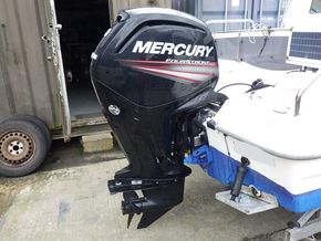 Bella 580 C Motor Boat - Engine