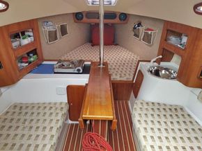Storm 22  - Interior