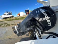 2014 Quicksilver 755 Pilot House