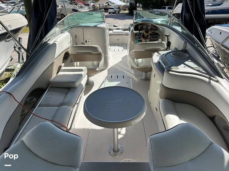 2005 Four Winns funship 264