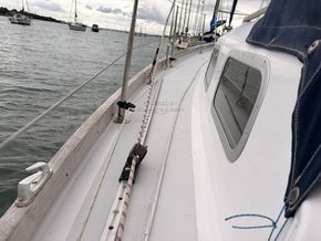 Tufglass 33  - Side Deck