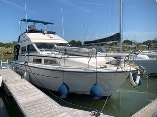 1987 Princess 33