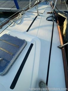 1976 Nicholson 31