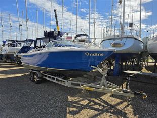 1998 Beneteau Ombrine 700