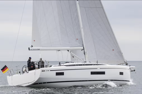 2025 Bavaria C46 2
