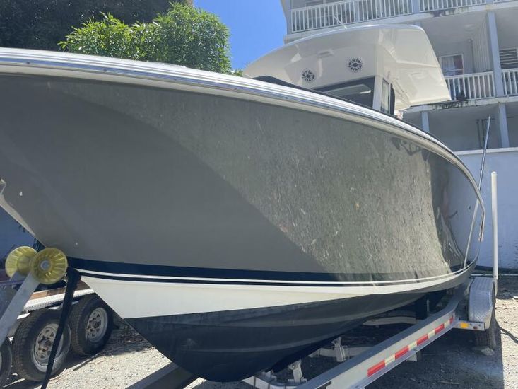 2022 Pursuit S268