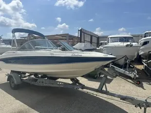 2010 Bayliner 175 Bowrider