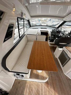 2022 Bavaria S36 Hard Top 17