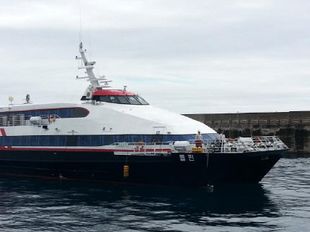 131' FAST PAX FERRY