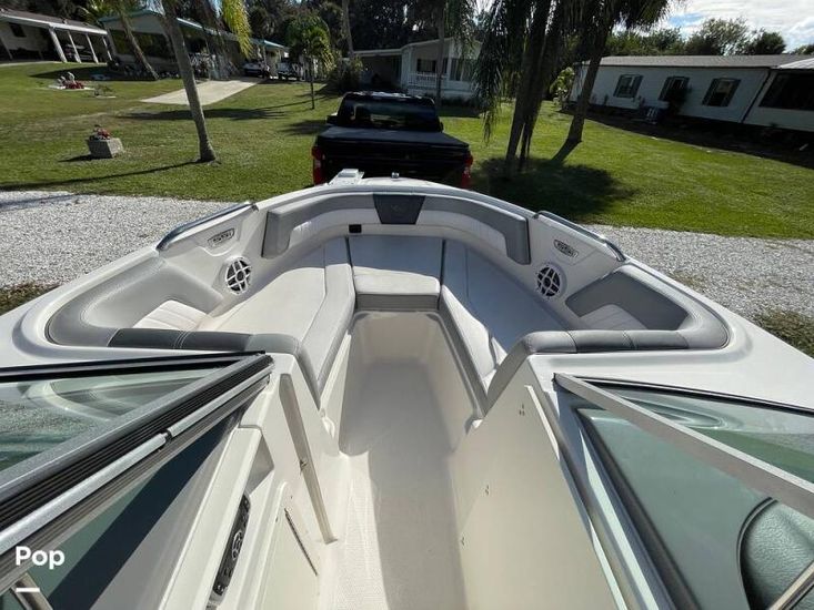 2021 Chaparral 21 ssi