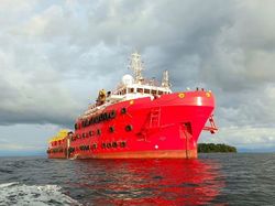 4PT ACCOMMODATION WORKBOAT