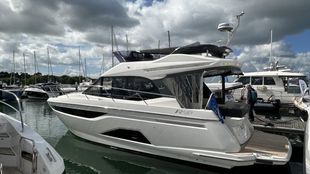 2023 Bavaria R40 Fly