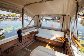 Top cabin