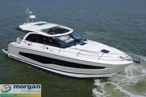 Jeanneau Leader 40 - bow view