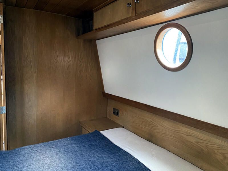 Double crossbed fwrd