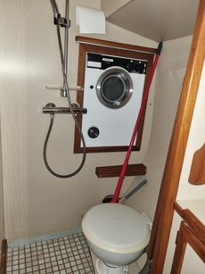 Extensively refitted Nauticat 40, ready for immediate cruising 