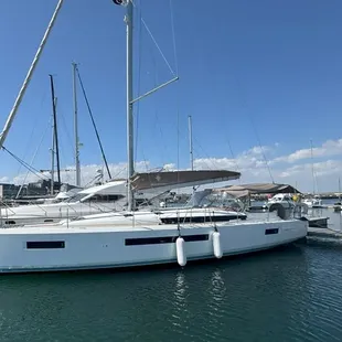 2021 Jeanneau Sun Odyssey 490