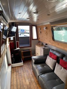 50ft Cruiser stern narrow boat