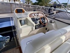 1995 Sunseeker Mustique 42