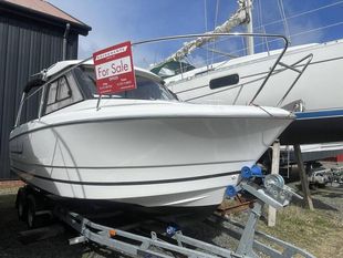 2014 Jeanneau Merry Fisher 645