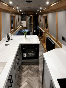 BESPOKE BOAT CO 57FT NARROWBOAT 2027