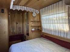 Bedroom Aft