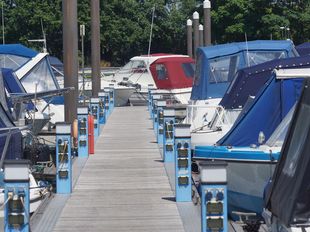 Residential & Leisure Moorings Available